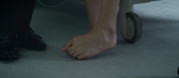 Chloë Grace Moretz #5 (close-up of bare foot)